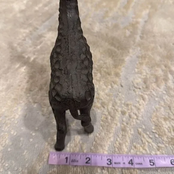 Bronze Tone Metal Giraffe Figural Sculpture EUC cast iron heavy - Picture 8 of 8